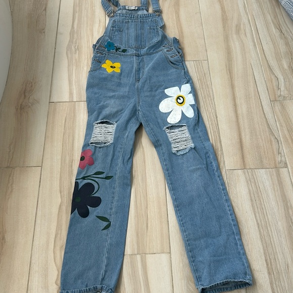 Overalls - Picture 1 of 8